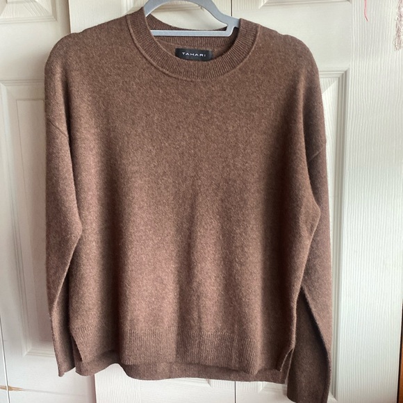 Tahari NWT Cashmere Crewneck Long Sleeve Ribbed Wide Cuff Pullover large - Picture 5 of 12